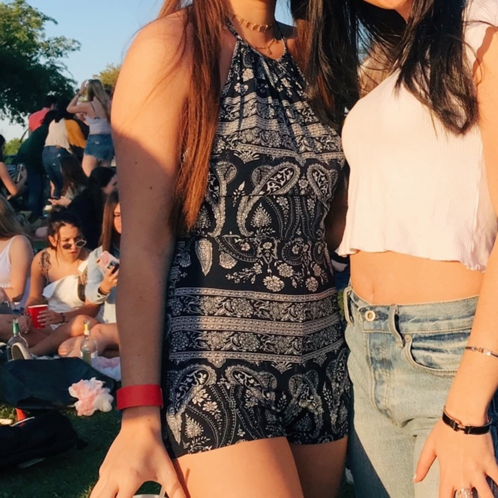 LF ROMPER - Picture 2 of 8